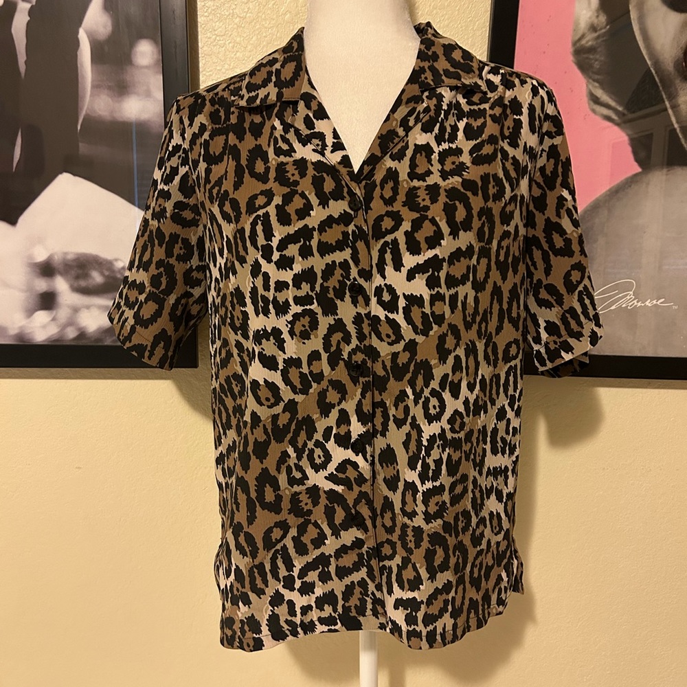 Women top